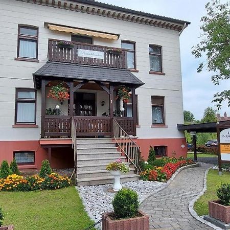 Ferienwohnungen Parkschlösschen Bad Pyrmont Exterior foto